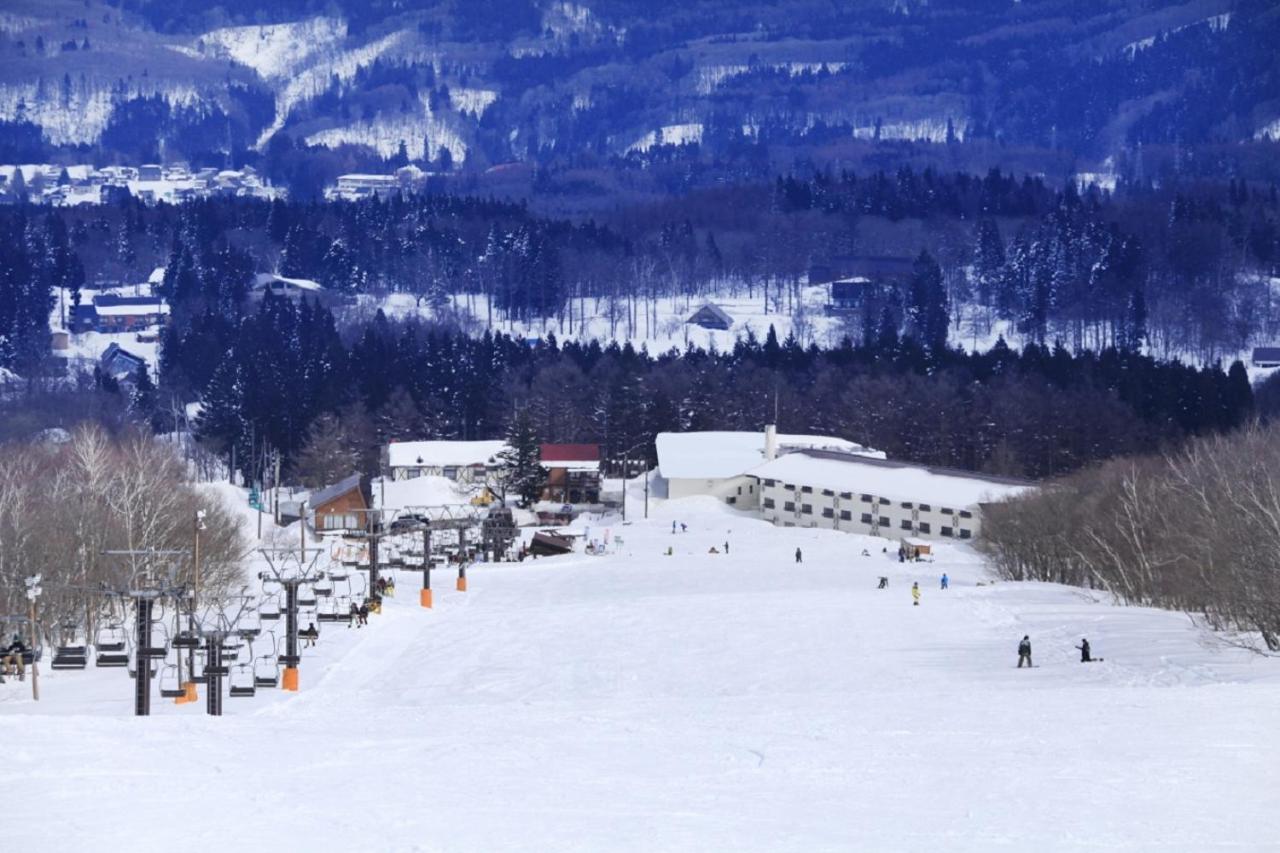 Hotel Alpen Blick Myoko Exterior photo